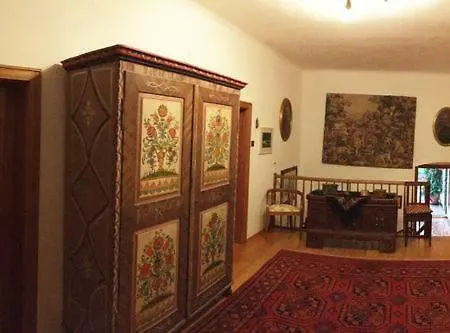 Habitación en casa particular Ansitz Wendelstein Appiano Sulla Strada Del Vino