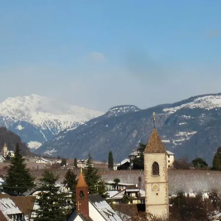 Alloggio in famiglia Ansitz Wendelstein Appiano Sulla Strada Del Vino